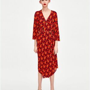 ZARA TRAFALUAC | Geometric Pleated Wrap Dress